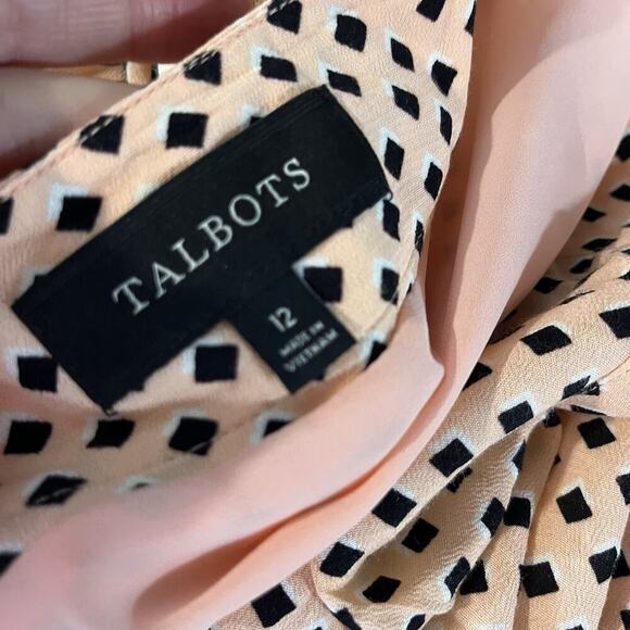 Talbots Skirt size 12 Peach Black Diamonds Knee Pleated Modest Career Church - Picture 9 of 9